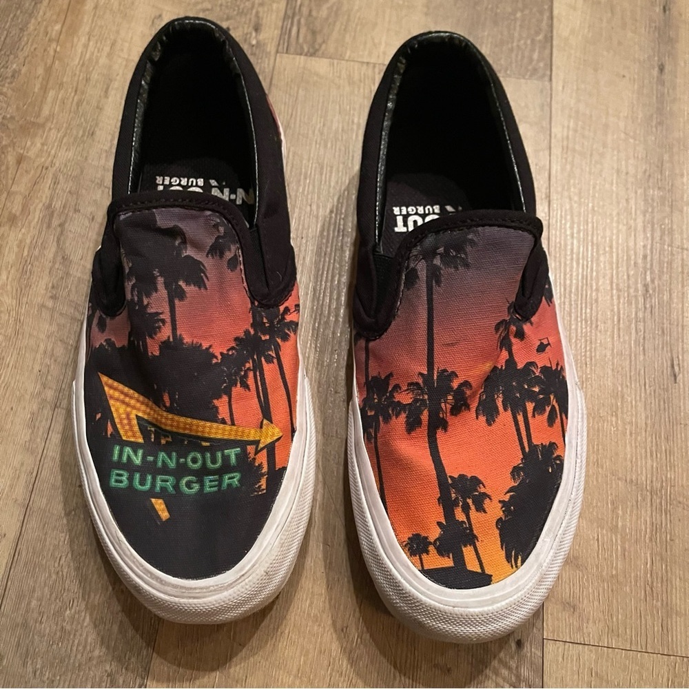 In-N-Out Burger Collection California Dreaming Slip On Shoes - Picture 10 of 10